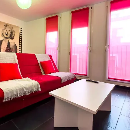 Mequedo Caldereros 25 Apartman