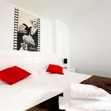 Apartman Mequedo Caldereros 25